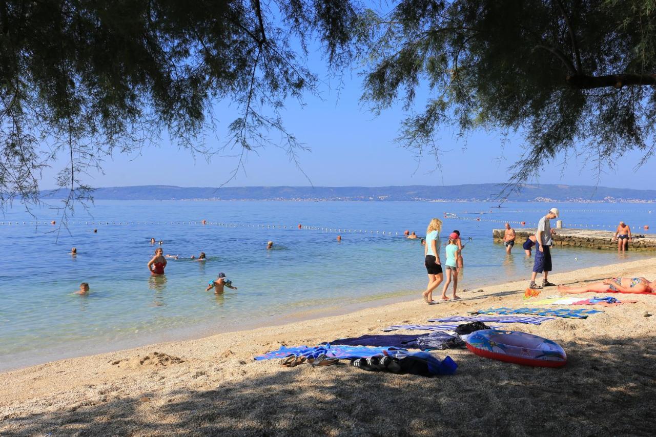 Apartments By The Sea Kastel Kambelovac, Kastela - 8679 מראה חיצוני תמונה